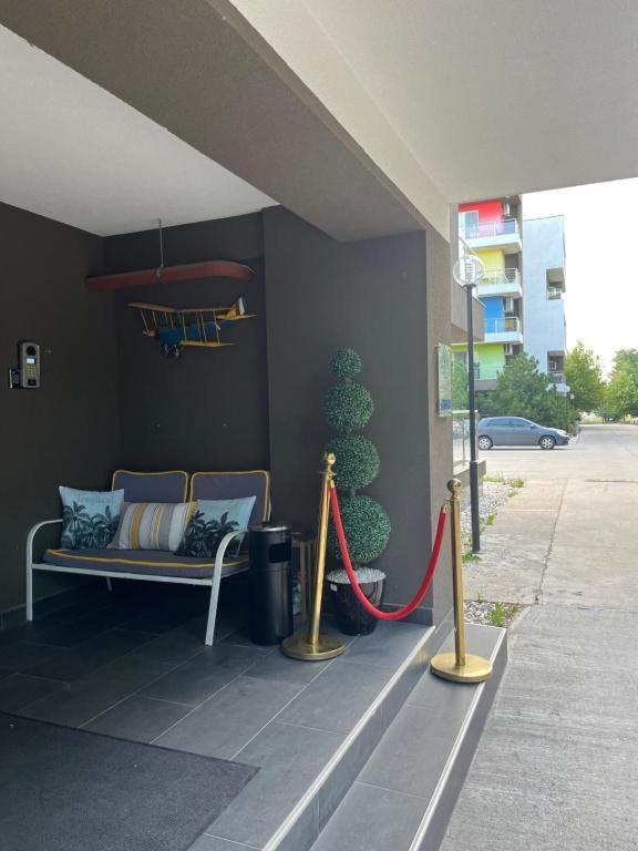 Star Airport Residence Otopeni Exteriör bild